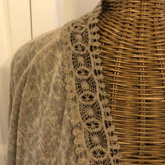 Lightweight Cotton/lace Waterfall Cardigan , size L - Picture 3 of 10